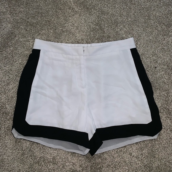 Metaphor White & Black High Waist shorts size XS - Picture 3 of 11
